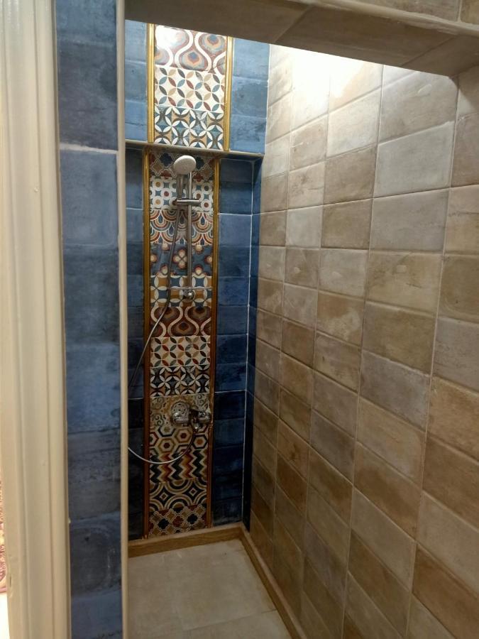 للعائلات فقط The Fardous Apartment Sea View Alexandria Exterior foto